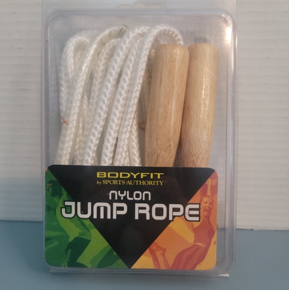 New in Package Professional Nylon Jump Rope 9 ft. By Sports Authority